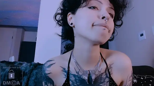 NaughtyLittleFox online show from July 2026 04:41:02 AM