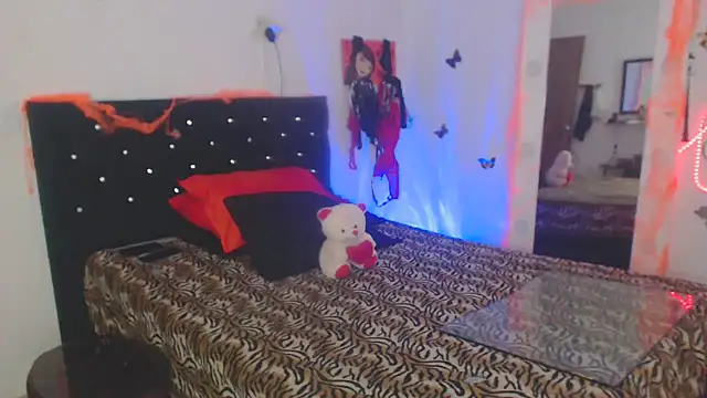 Snapshot of brigitht chatting on October 2025 09:57:02 PM brigitht online show from October 2025 09:57:02 PM