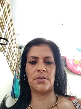 Snapshot of brigitht chatting on November 2025 04:33:02 PM brigitht online show from November 2025 04:33:02 PM