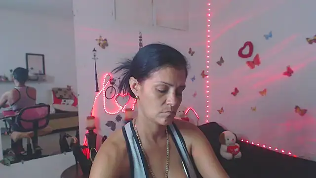 brigitht online show from September 2025 02:40:02 AM