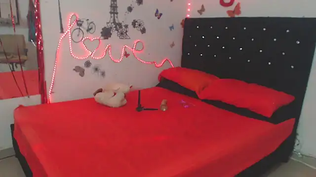 brigitht online show from September 2025 01:12:01 AM