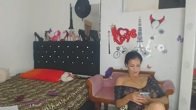 Snapshot of brigitht chatting on May 2026 02:26:01 AM brigitht online show from May 2026 02:26:01 AM
