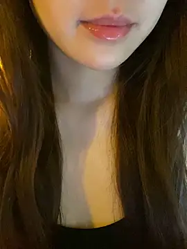 Snapshot of minmin2kk5 chatting on April 2026 01:34:02 AM minmin2kk5 online show from April 2026 01:34:02 AM