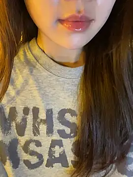 Snapshot of minmin2kk5 chatting on April 2026 06:53:02 AM minmin2kk5 online show from April 2026 06:53:02 AM