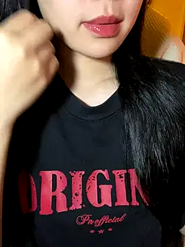 minmin2kk5 online show from November 2025 02:31:02 PM