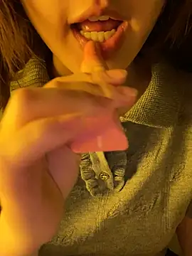 Snapshot of minmin2kk5 chatting on March 2026 03:16:02 PM minmin2kk5 online show from March 2026 03:16:02 PM