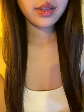 Snapshot of minmin2kk5 chatting on April 2026 04:03:01 PM minmin2kk5 online show from April 2026 04:03:01 PM