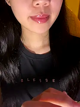 minmin2kk5 online show from November 2025 04:22:02 PM