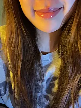 Snapshot of minmin2kk5 chatting on April 2026 04:52:02 PM minmin2kk5 online show from April 2026 04:52:02 PM