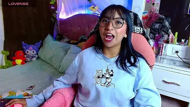 Littlerouse  online show from February 2025 10:49:02 PM