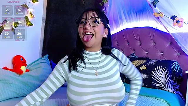 Littlerouse  online show from March 2025 05:18:02 AM