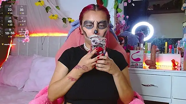 Littlerouse  online show from October 2025 06:37:02 AM