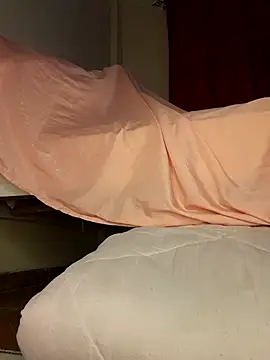 Snapshot of Freya_004 chatting on November 2025 07:40:02 PM Freya 004 online show from November 2025 07:40:02 PM