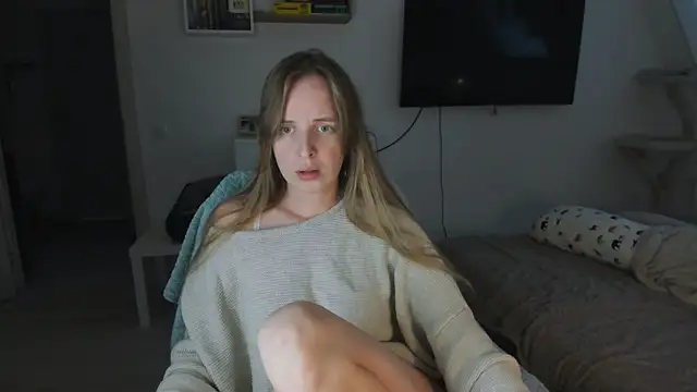 violet blue eyes online show from November 2025 01:38:01 PM