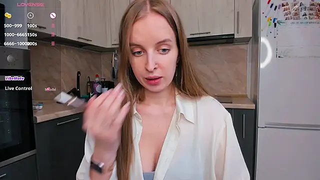 violet blue eyes online show from February 2026 11:51:01 AM