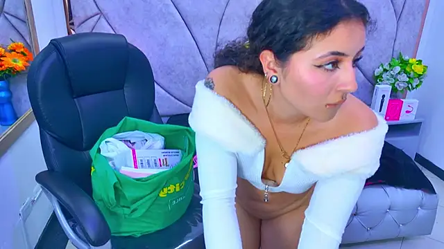 celeste blue69 online show from December 2025 04:40:02 AM