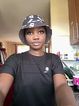 Queen Arnah254 online show from June 2026 09:26:02 AM