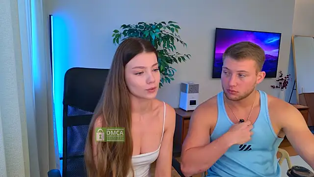 Jony and Jessica online show from July 2026 06:31:01 AM