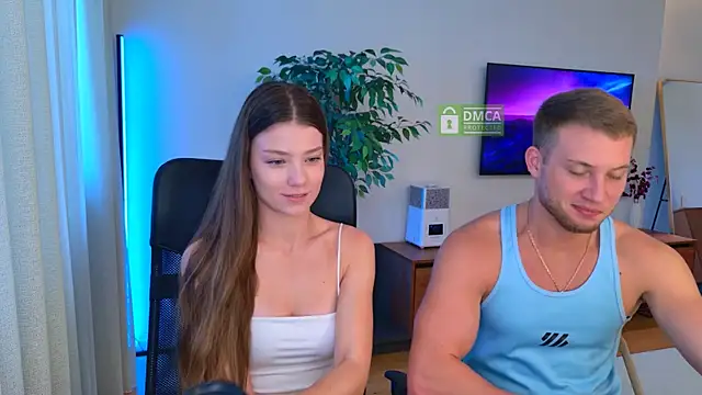 Jony and Jessica online show from July 2026 07:38:02 AM