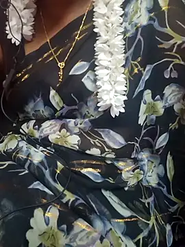 Janavi-janu online show from November 2025 07:06:02 PM