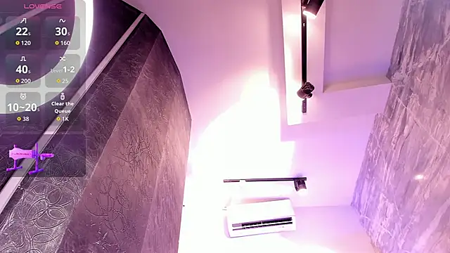 Snapshot of saracaball_ chatting on December 2025 09:04:02 AM saracaball online show from December 2025 09:04:02 AM