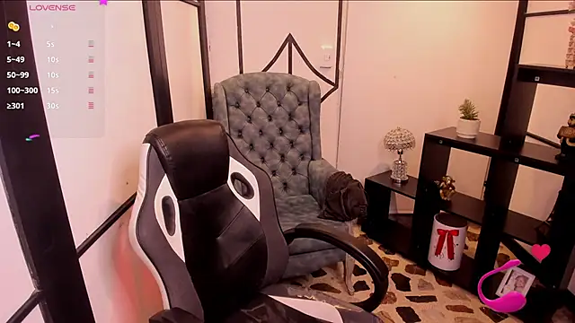 Snapshot of saracaball_ chatting on December 2025 06:44:02 PM saracaball online show from December 2025 06:44:02 PM