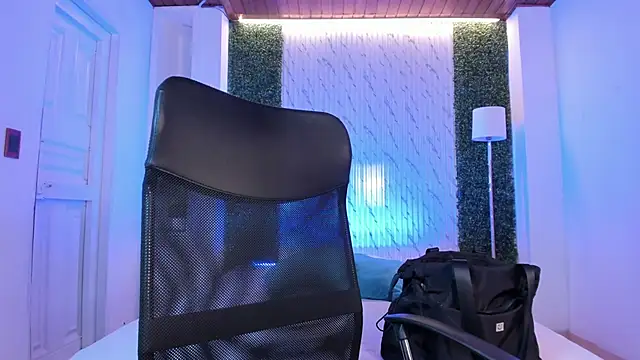 Snapshot of violet_scott chatting on September 2025 10:39:02 AM violet scott online show from September 2025 10:39:02 AM