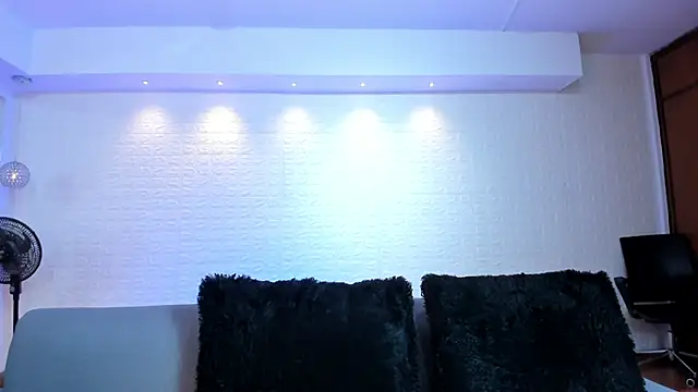 Snapshot of violet_scott chatting on October 2025 10:38:02 AM violet scott online show from October 2025 10:38:02 AM