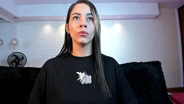 Snapshot of violet_scott chatting on November 2025 10:38:02 AM violet scott online show from November 2025 10:38:02 AM