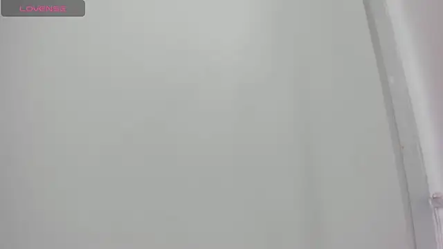 Cherllynn online show from November 2025 04:55:01 PM