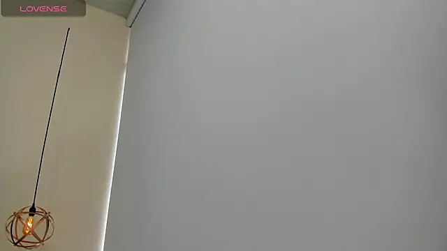 Cherllynn online show from November 2025 05:13:02 PM