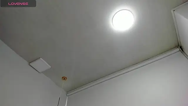 Cherllynn online show from September 2025 03:06:01 PM