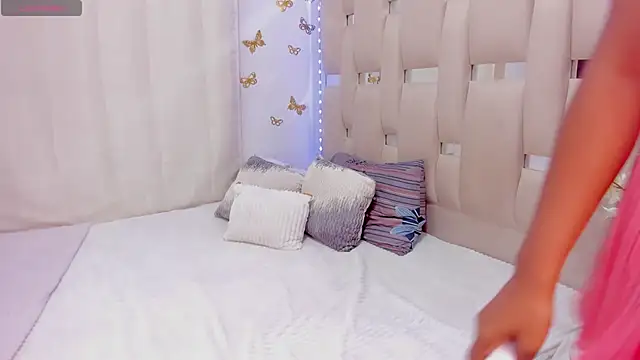 Snapshot of BrianaRichardson1414 chatting on December 2025 06:28:02 PM BrianaRichardson1414 online show from December 2025 06:28:02 PM