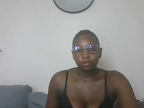 Puliza wet online show from October 2025 12:39:01 PM