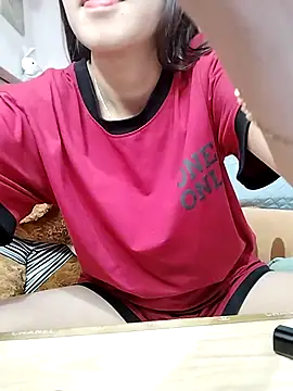 cream1299 online show from December 2025 02:38:02 AM