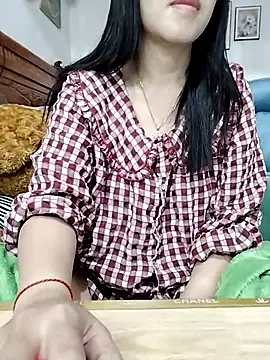 Snapshot of cream1299 chatting on March 2025 07:16:02 AM cream1299 online show from March 2025 07:16:02 AM