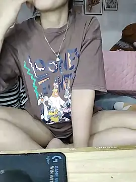 cream1299 online show from May 2026 10:09:02 AM