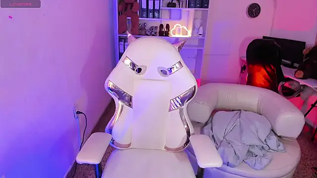 Snapshot of katya_nt chatting on November 2025 12:48:02 PM katya nt online show from November 2025 12:48:02 PM