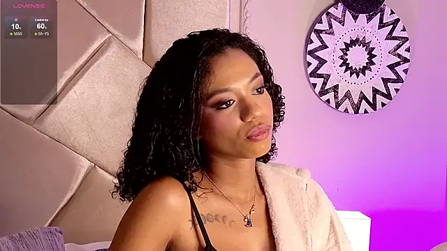 Nahomi King online show from February 2026 01:30:01 PM