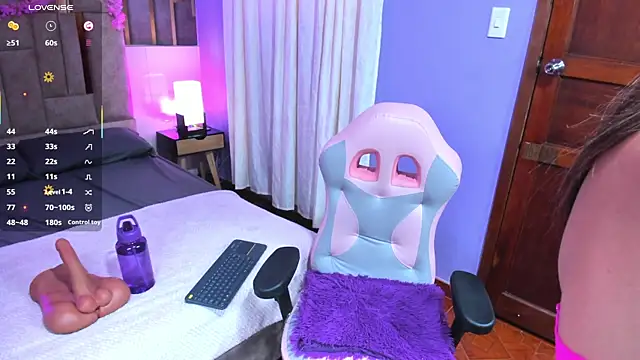 Snapshot of Yelena_mutiz chatting on March 2025 01:15:01 PM Yelena mutiz online show from March 2025 01:15:01 PM