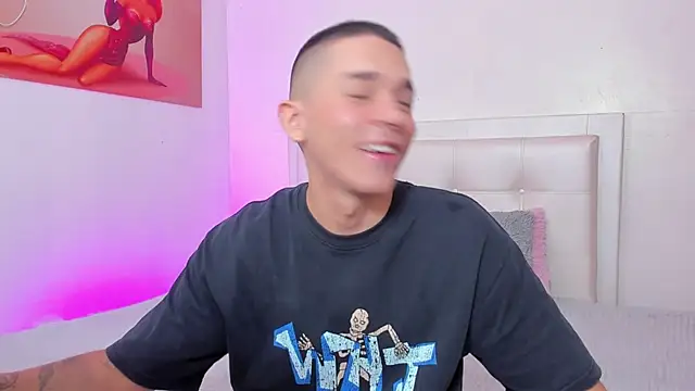 andeerr  online show from January 2025 07:29:01 PM