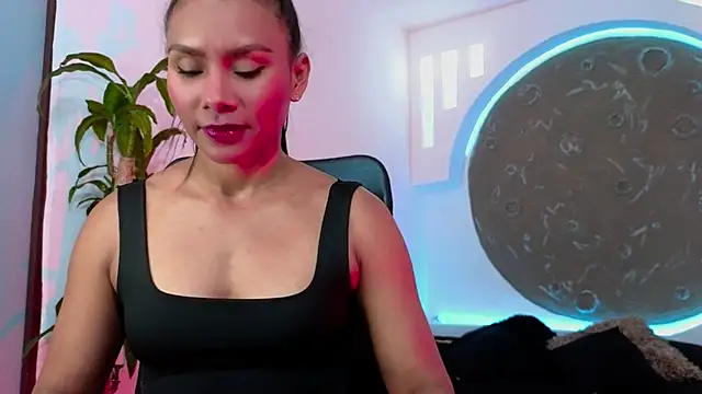 Snapshot of Tatianabr_01 chatting on January 2026 02:07:01 AM Tatianabr 01 online show from January 2026 02:07:01 AM