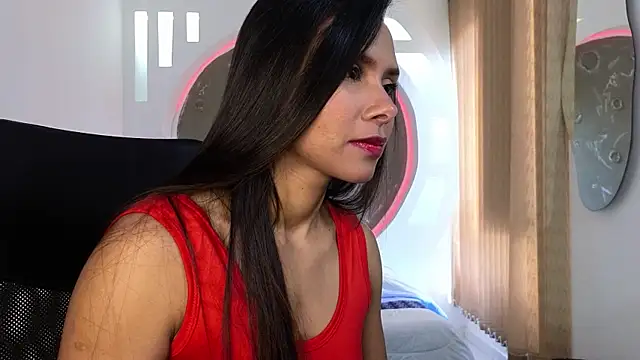 Snapshot of Tatianabr_01 chatting on December 2025 08:10:02 PM Tatianabr 01 online show from December 2025 08:10:02 PM