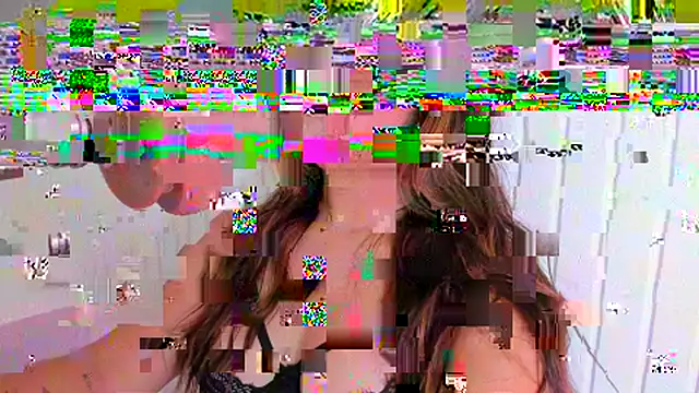 Snapshot of issie_cute chatting on November 2025 08:03:02 AM issie cute online show from November 2025 08:03:02 AM