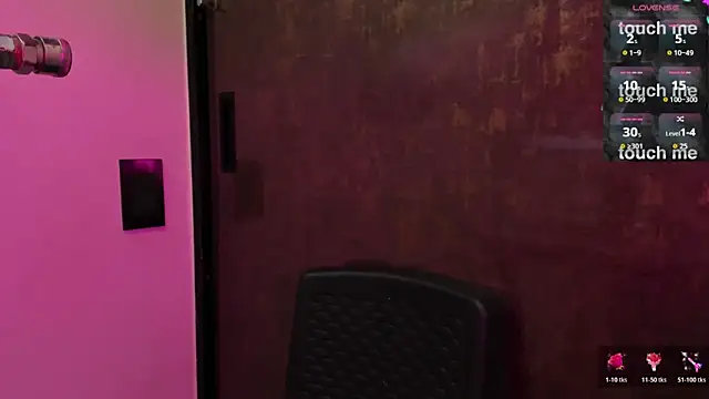 issie cute online show from March 2026 08:05:01 PM