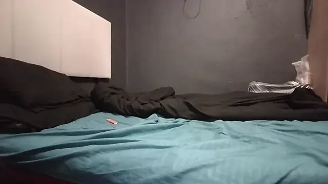 Snapshot of THEEBOSSTEE chatting on November 2025 07:40:02 PM THEEBOSSTEE online show from November 2025 07:40:02 PM