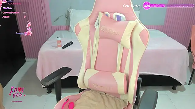 Snapshot of Yuli_16 chatting on November 2025 11:03:01 AM Yuli 16 online show from November 2025 11:03:01 AM