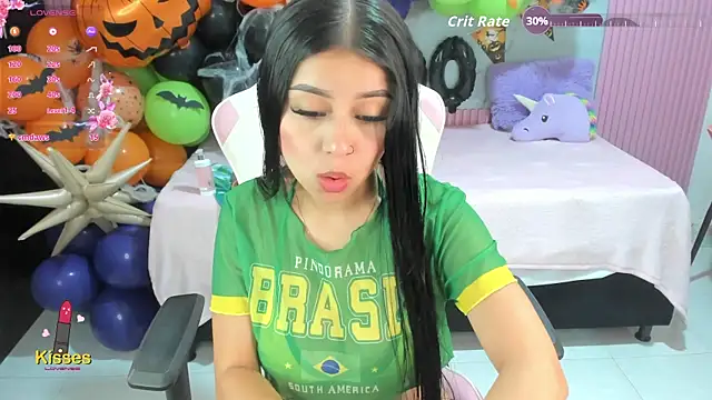 Snapshot of Yuli_16 chatting on October 2025 11:09:01 AM Yuli 16 online show from October 2025 11:09:01 AM