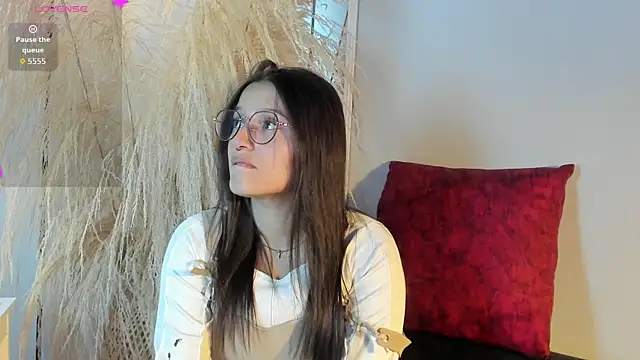 Elecktra sweet online show from April 2026 07:15:02 PM