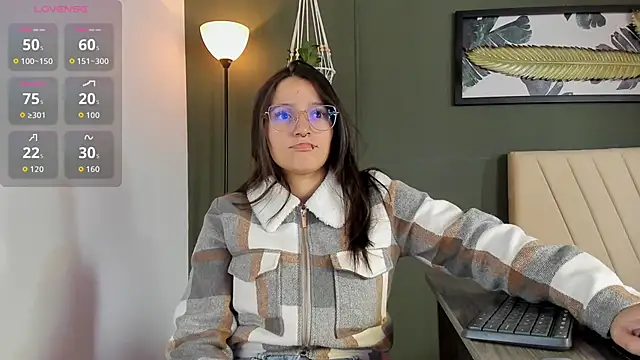 Elecktra sweet online show from June 2026 01:00:02 PM